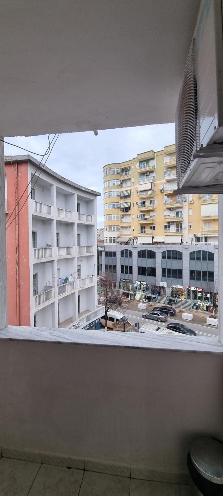 Liam'S Apartment Durrës 外观 照片